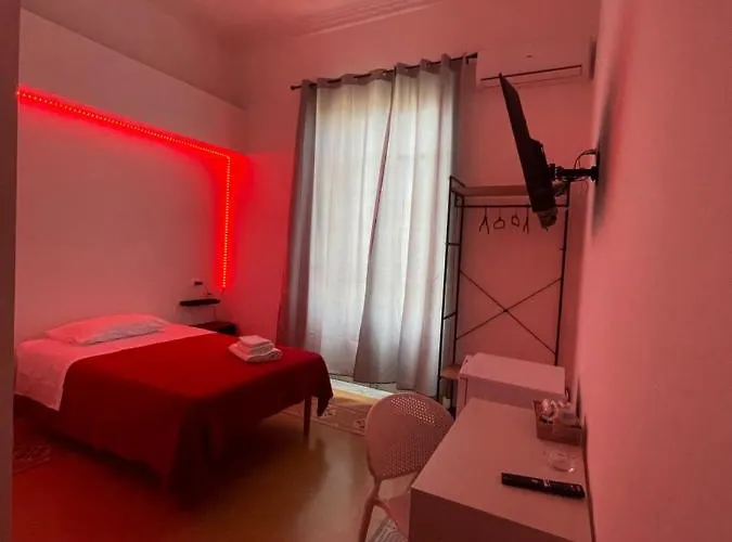 Private Bathroom Single Room
