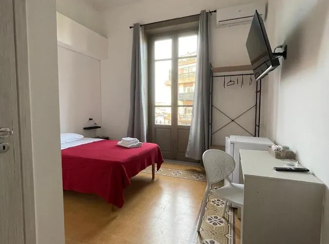 Private Bathroom Single Room